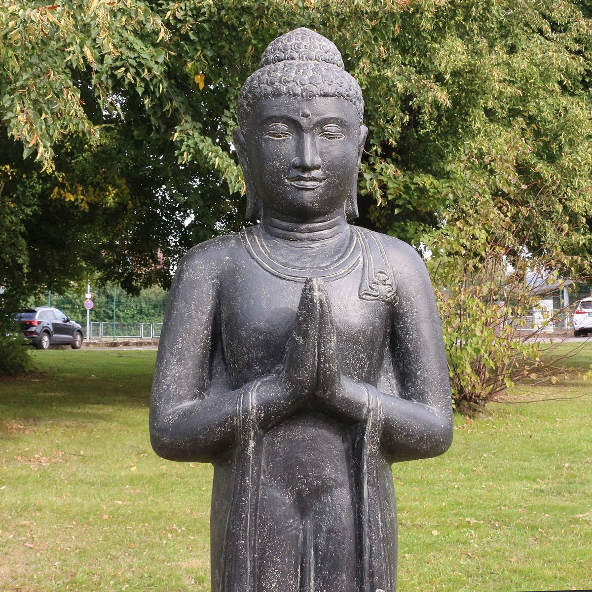 XXL Buddha Statue Lebensgroß Figur Skulptur Stehend Asien Indonesien Deko Steinguss Lavastein Gartenfigur Greetings 190 cm
