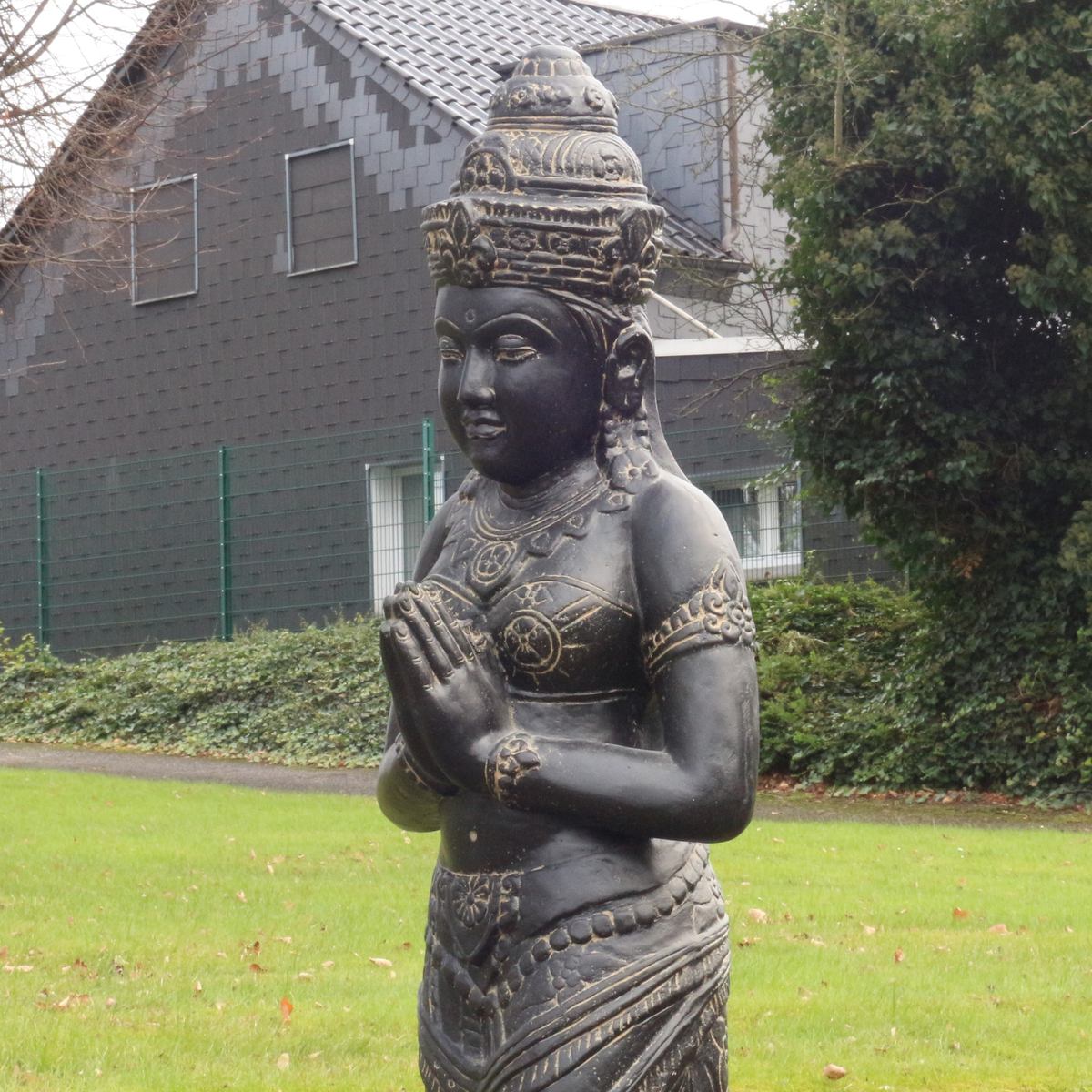 Devi Skulptur Figur Garten Deko 