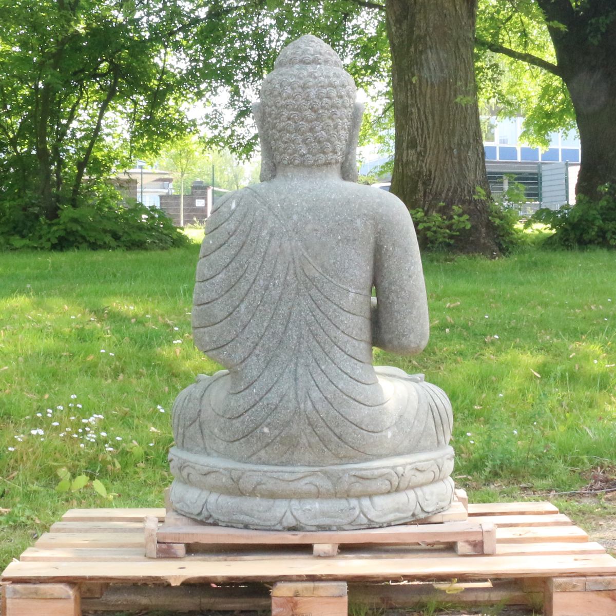 Buddha Steinfigur Deko aus Stein für den Garten frostsicher wetterfest groß Steinbuddha