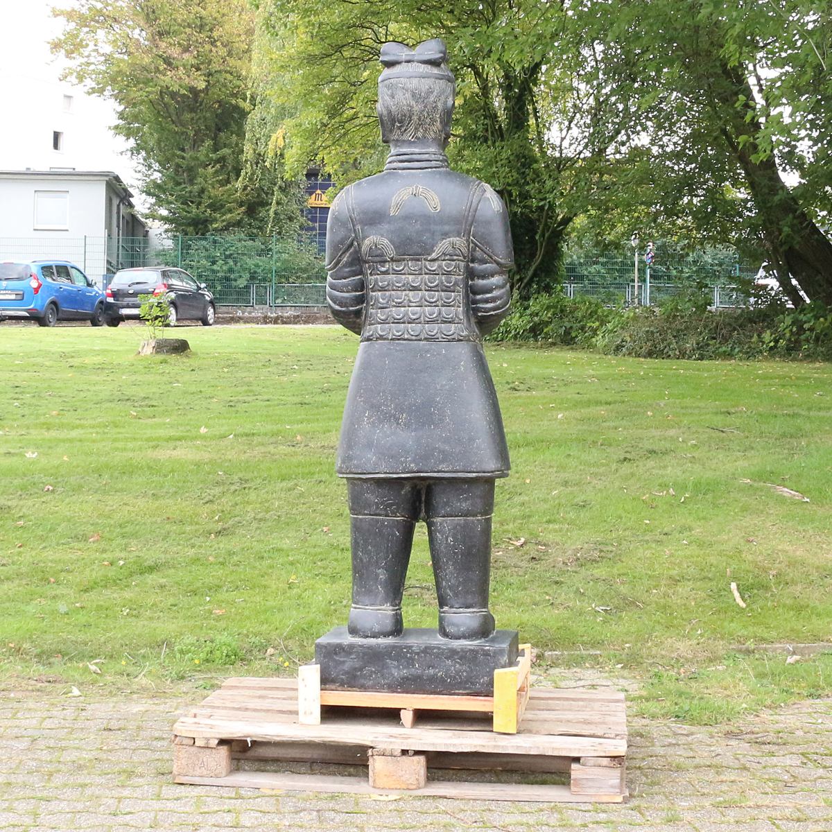 Samurai Krieger stehend aus Stein 152cm