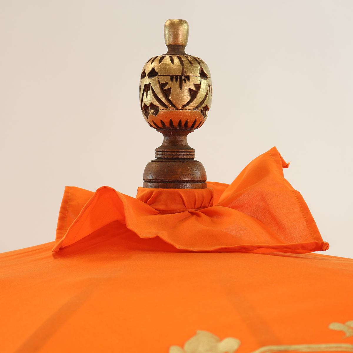 Balinesischer Sonnenschirm 180 cm Bemalung Orange Gelb Model Bella