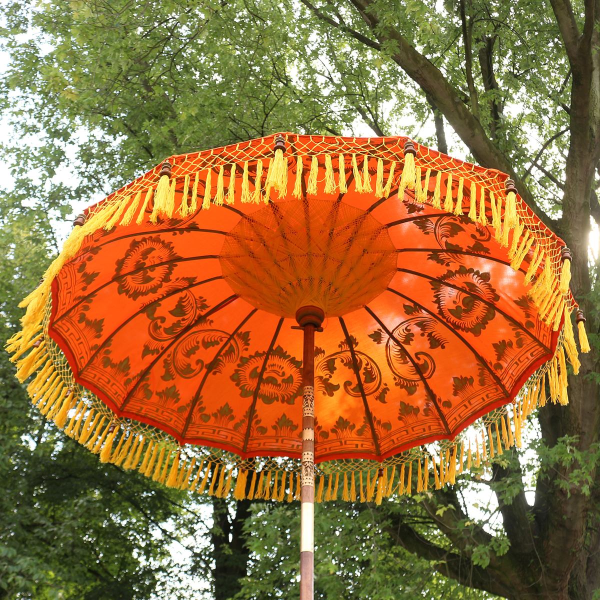 Balinesischer Sonnenschirm 180 cm Bemalung Orange Gelb Model Bella