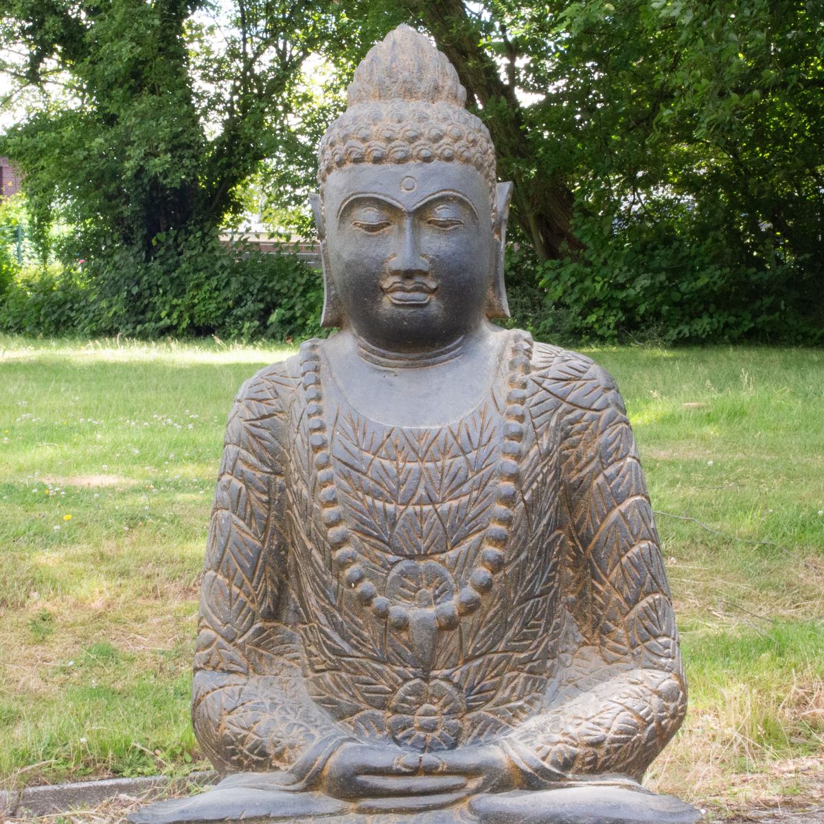 Gartenfigur Buddhafigur Steinbuddha Buddha aus Stein für den Garten