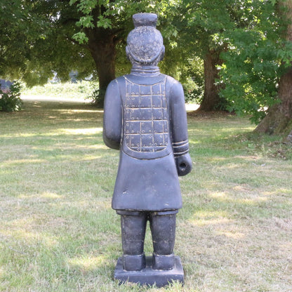 Samurai Krieger aus Stein Japan Steinfigur Skulptur Gartenfigur Massiv frostsicher für innen und außen Steinkrieger stehend GRC 127 cm