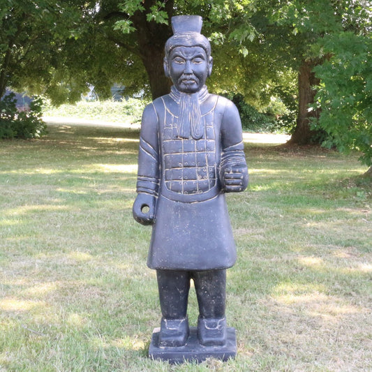 Samurai Krieger aus Stein Japan Steinfigur Skulptur Gartenfigur Massiv frostsicher für innen und außen Steinkrieger stehend GRC 127 cm