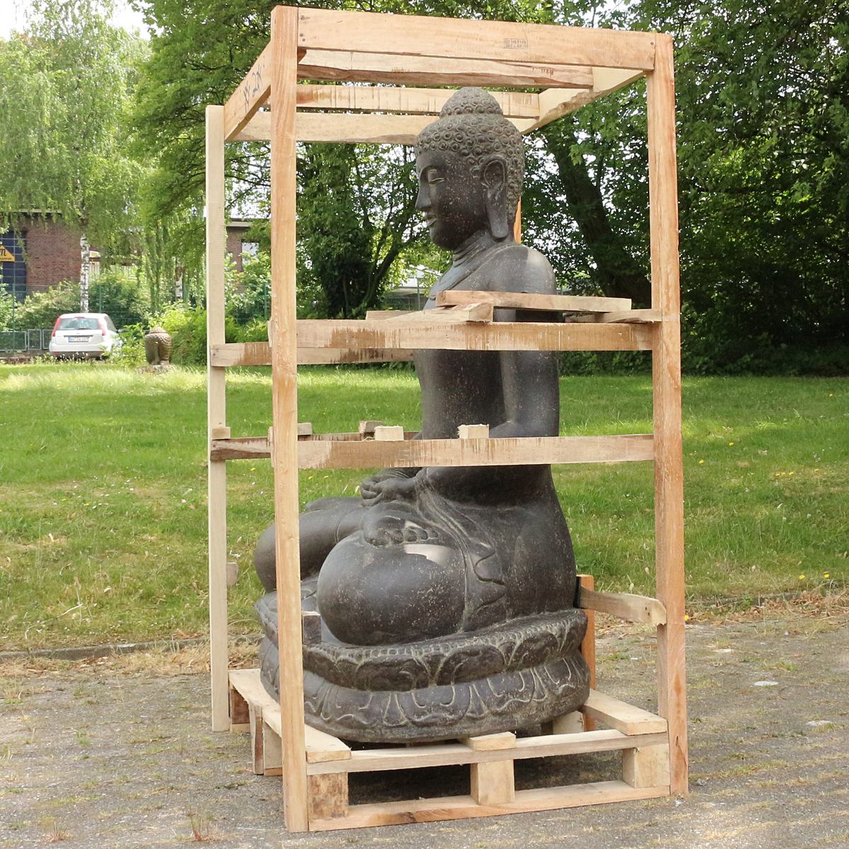 XXL Buddha Figur Gartenfigur aus Lavastein Sitzend 150 cm Meditation