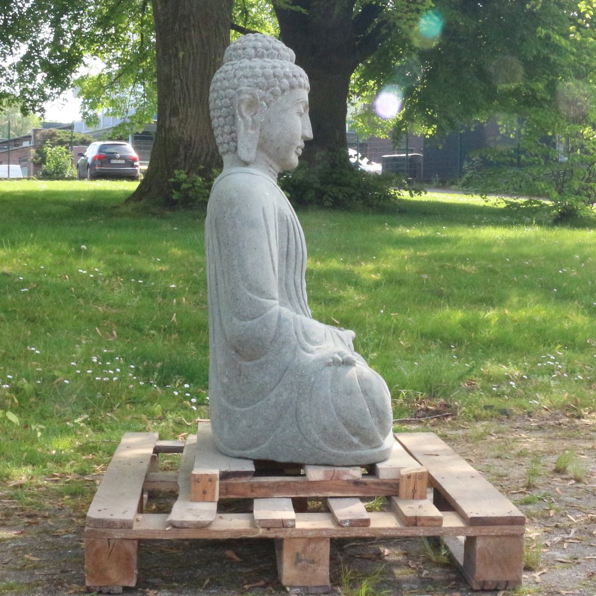 Buddha Steinfigur Deko aus Stein für den Garten frostsicher wetterfest groß Steinbuddha