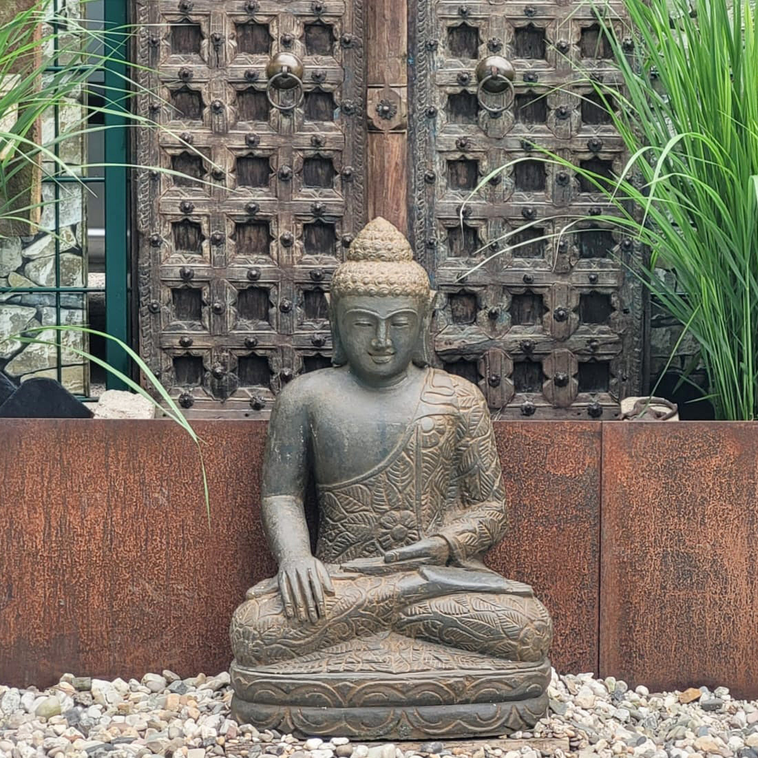 Gartenfigur Buddhafigur Steinbuddha Buddha aus Stein für den Garten