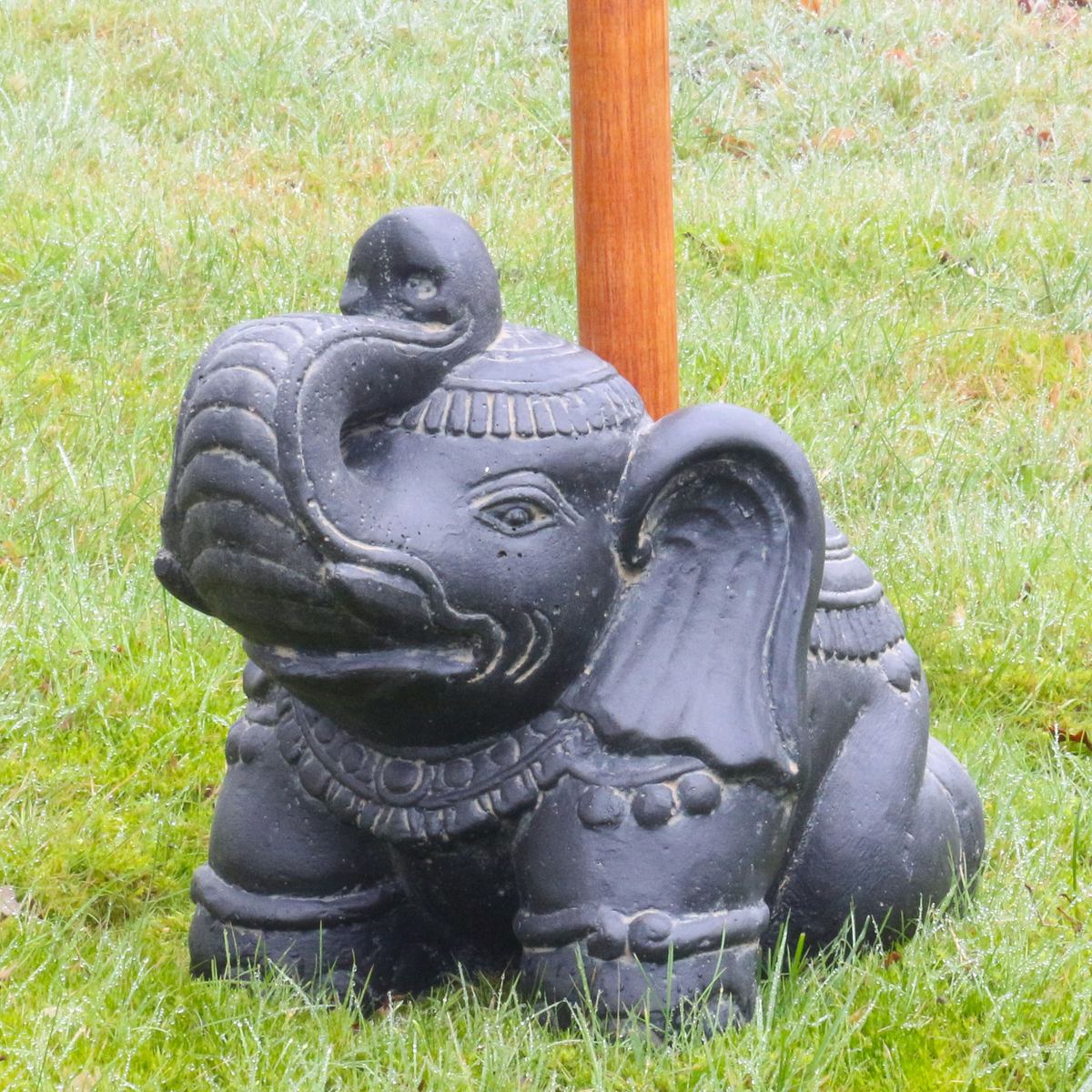Schirmständer Elefant in Elefanten Form Stein